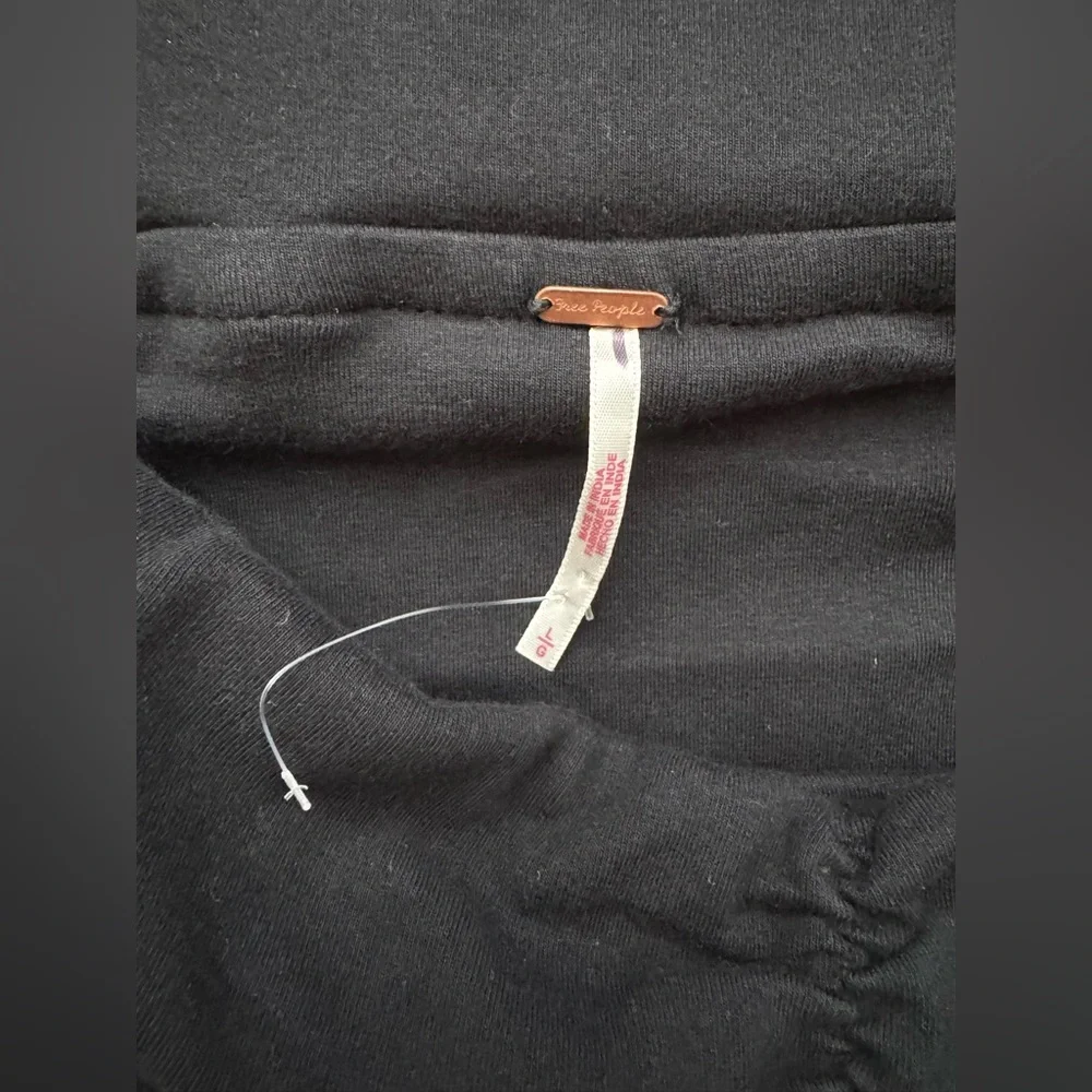 NWOT Free People Cooler In Capri Top